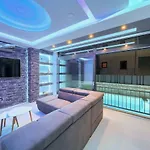 Luxury Vall 公寓
