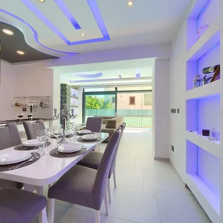 Apartment Luxury Vall