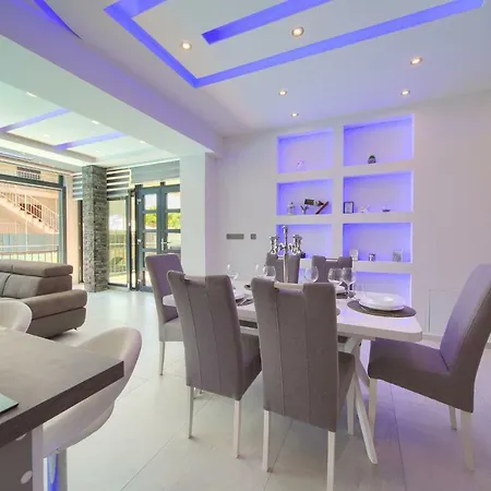 Luxury Vall * Krk Town