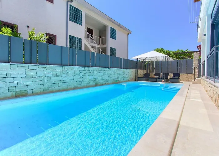 Luxury Vall Krk Town