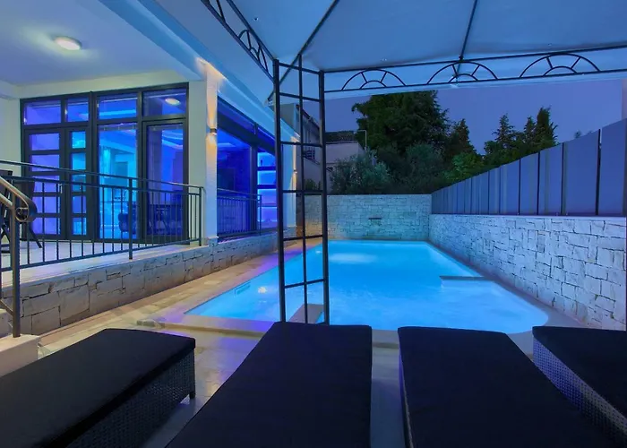 Luxury Vall