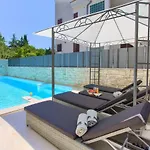 Luxury Vall Apartamento