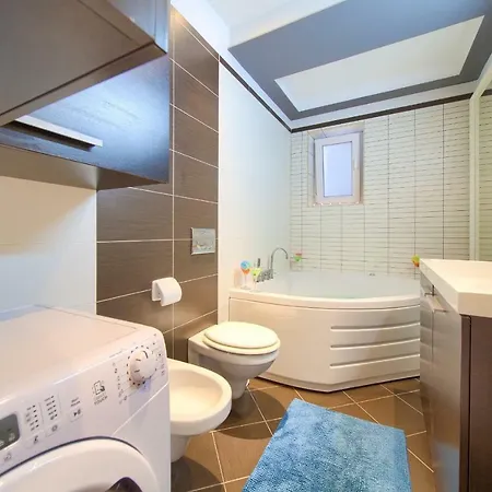 Luxury Vall