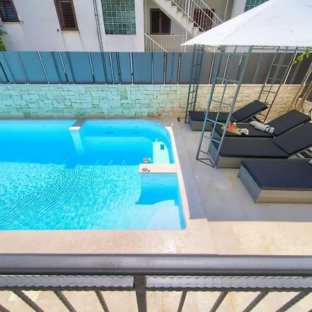 Luxury Vall Appartamento *